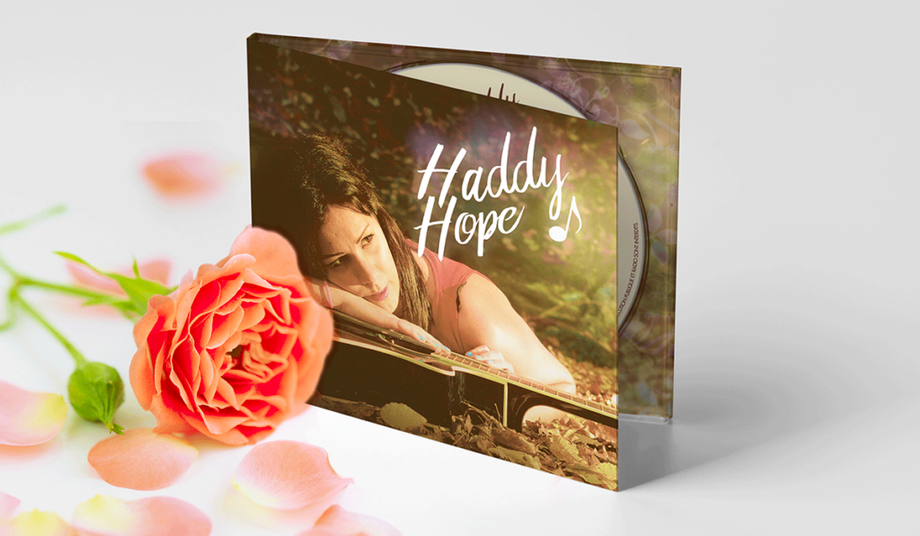 visuel d'entête pour la création de la pochette d’album d’Haddy Hope, réalisée par Laurent Agier, agence de communication à Toulon